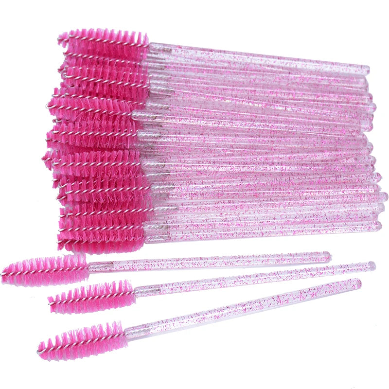 OKAYLASH - 50 Escovas Descartáveis de Rímel com Glitter - Mini Pincéis de Cristal para Cílios - Pente para Cílios Rosa e Branco